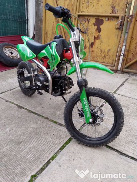Motocross NOU 125 cmc 4 timpi 