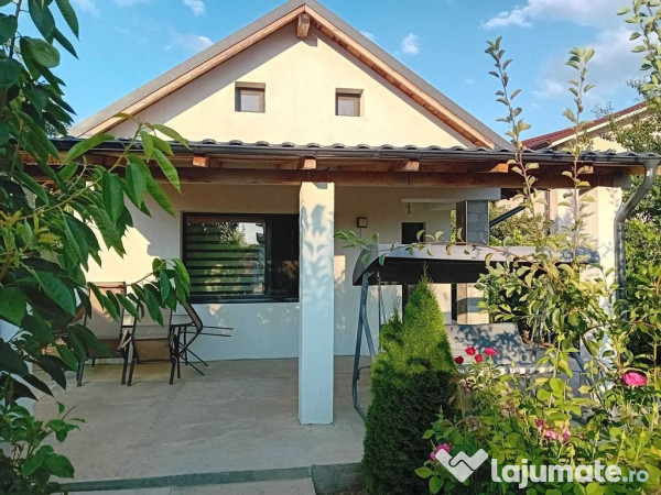 Casă modernă, construită în 2022, de vânzare în Gal...