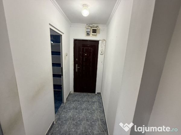 Apartament 3 camere zona Bratianu 