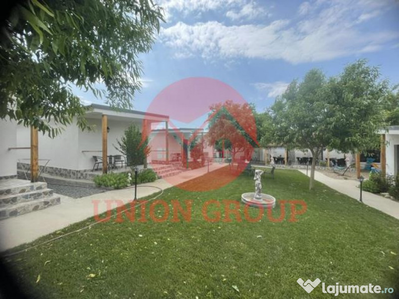 Colt de Rai in Corbu - Business la Cheie - 8 Casute Individu 