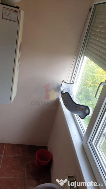 CENTRU-Bloc nou Confort 1 Decomandat 82mp 3 cam etaj 1