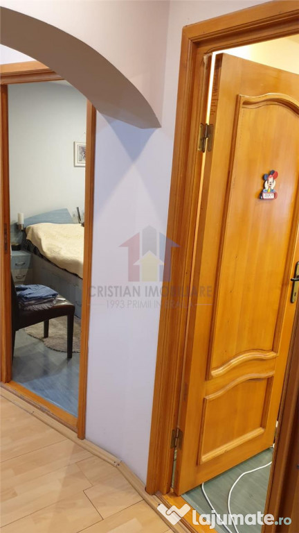 CENTRU-Bloc nou Confort 1 Decomandat 82mp 3 cam etaj 1