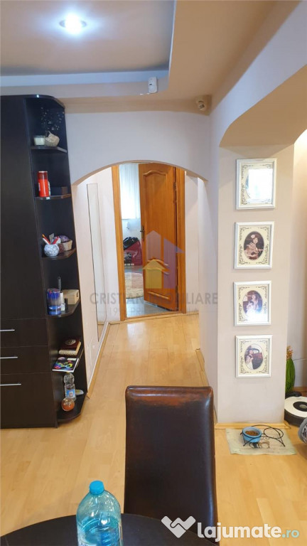 CENTRU-Bloc nou Confort 1 Decomandat 82mp 3 cam etaj 1