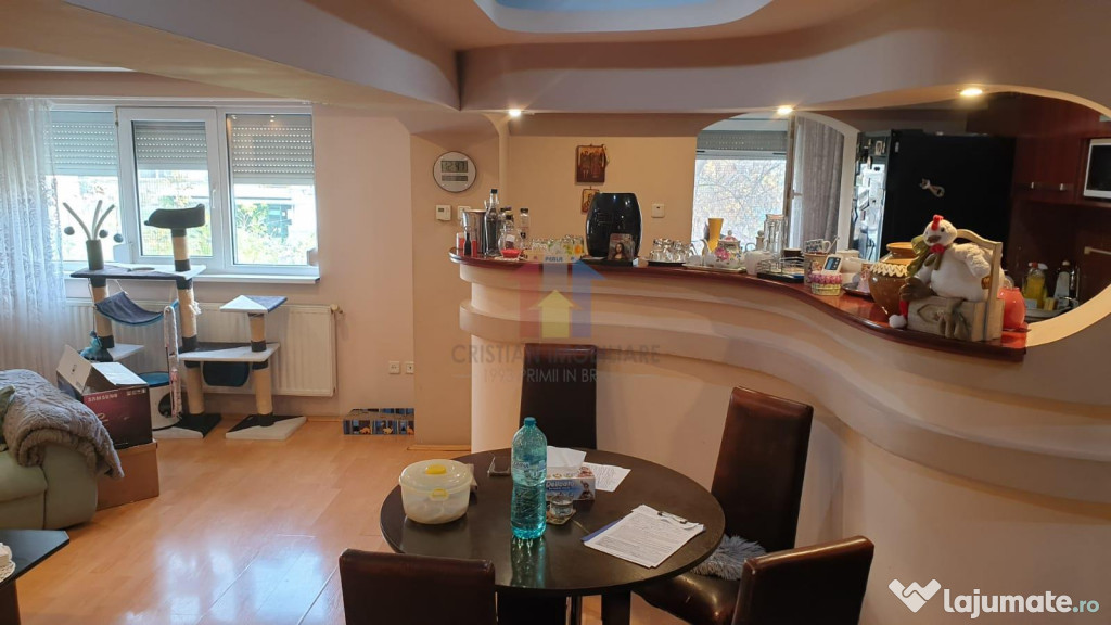 CENTRU-Bloc nou Confort 1 Decomandat 82mp 3 cam etaj 1