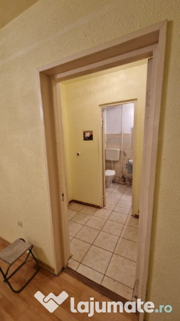 Apartament 2 camere confort 1 Viziru 1 etaj 2/4 Liber