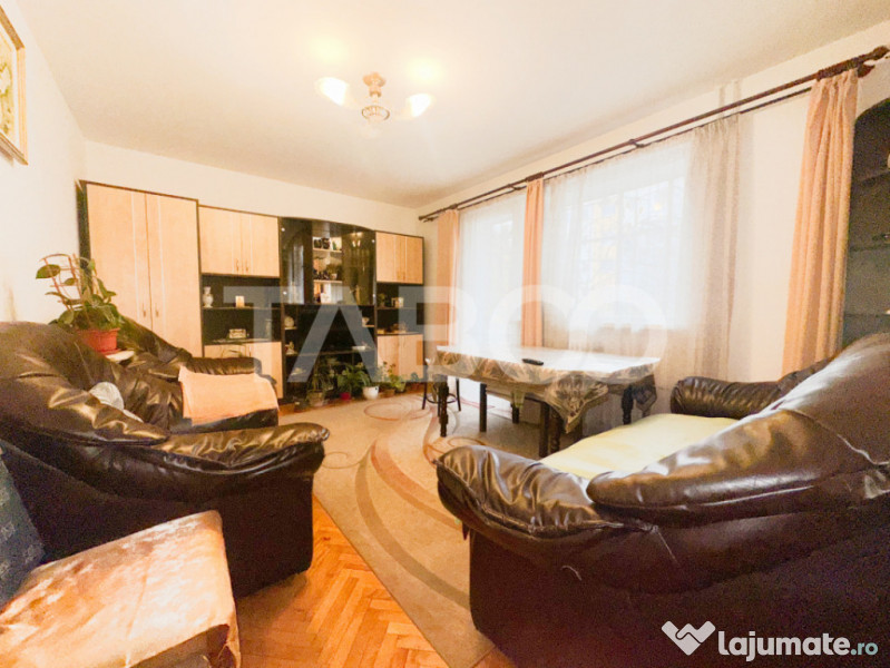 De vanzare apartament cu 4 camere decomandate cartierul Mana