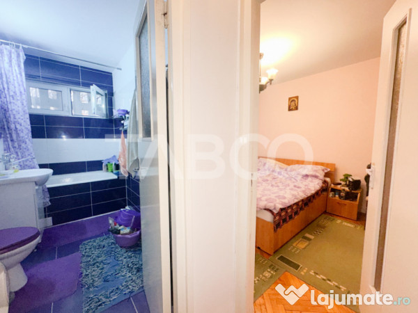 De vanzare apartament cu 4 camere decomandate cartierul Mana