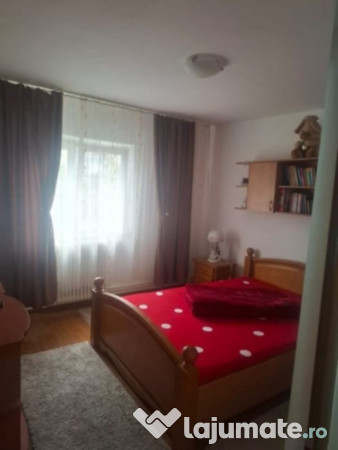 Închiriez apartament 2 camere Ostroveni