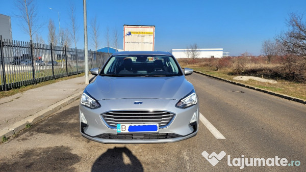 Ford Focus berlina 