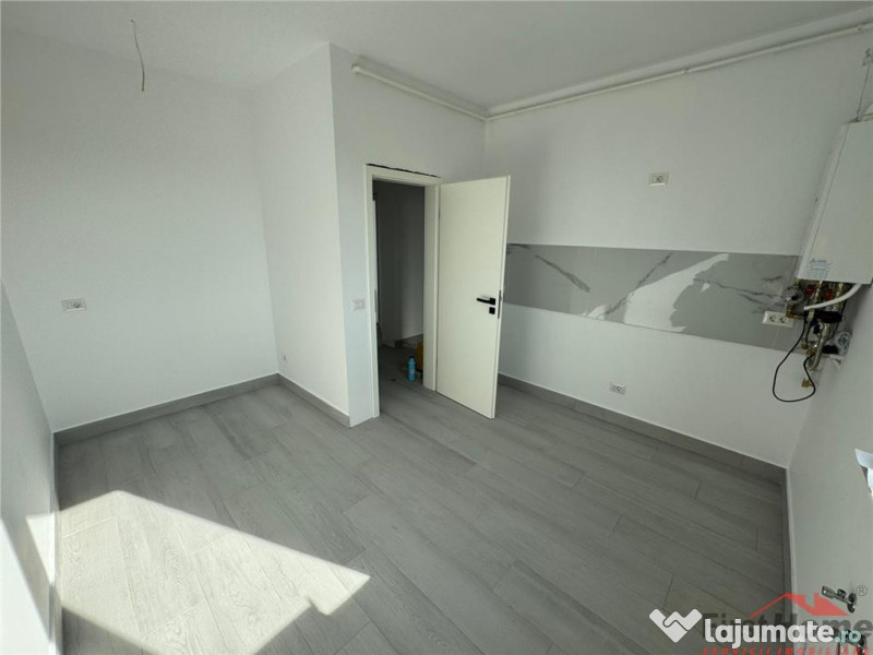 Apartament 2 camere, etaj 1,65mp utili de in complex Ozone