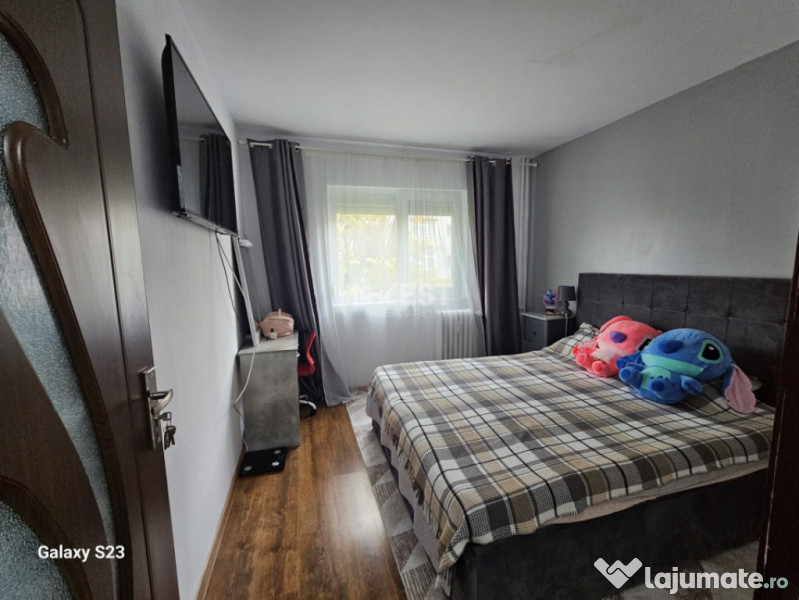 DE VANZARE-APARTAMENT 2 CAMERE-DACIA ZIMBRU 