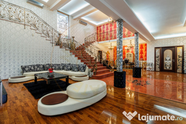 Casa impresionanta - Curte generoasa si Piscina - Otopeni!