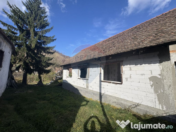 Casă noua in Biertan 