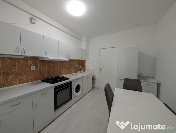 Apartament 1 camera decomandat,parcare 