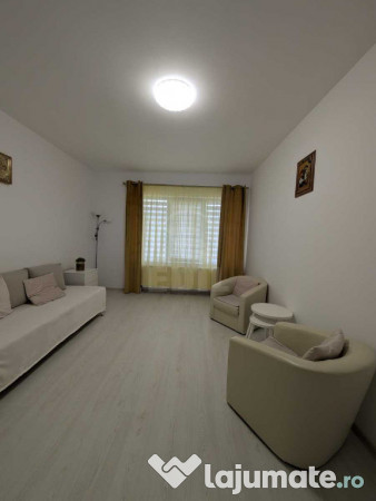 Apartament 1 camera decomandat,parcare 