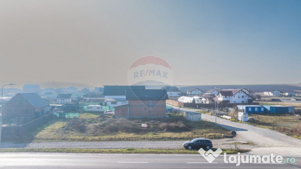 Teren intravilan cu dublu front stradal I Poiana Craitelo... 