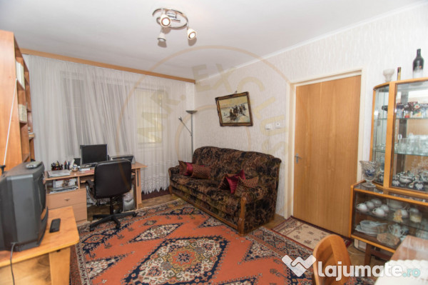 Apartament 3 camere - langa Ramada etaj 1