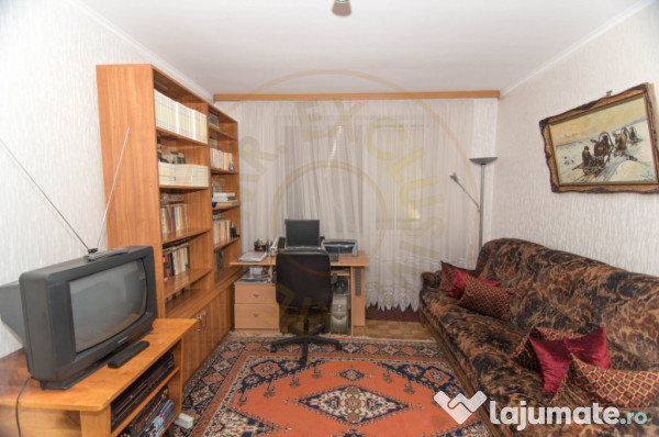 Apartament 3 camere - langa Ramada etaj 1
