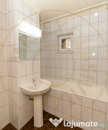Apartament 3 camere - langa Ramada etaj 1