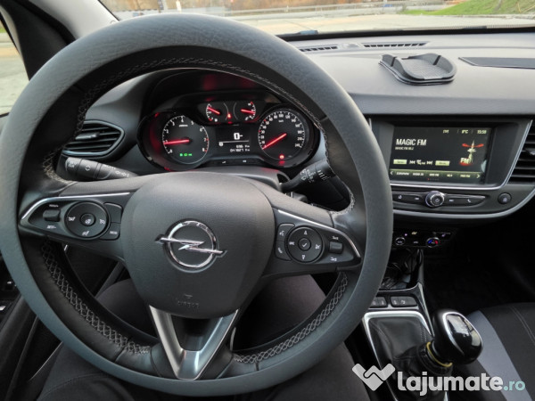 Opel Crossland X an fabricație 2021/Motor1200 CC/130 CPBenzina 