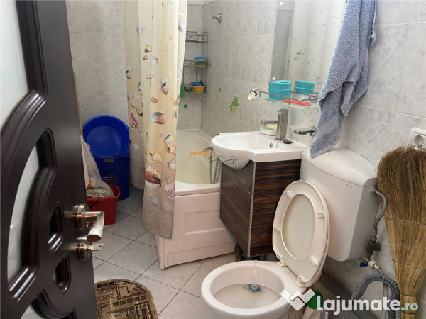 Apartament 2 camere ,56 mp, zona Longinescu , decomandat, im