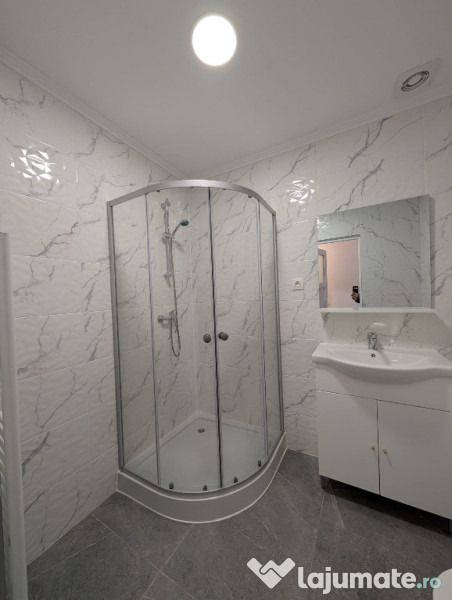 Apartament 4 camere ,zona Florilor,finisat