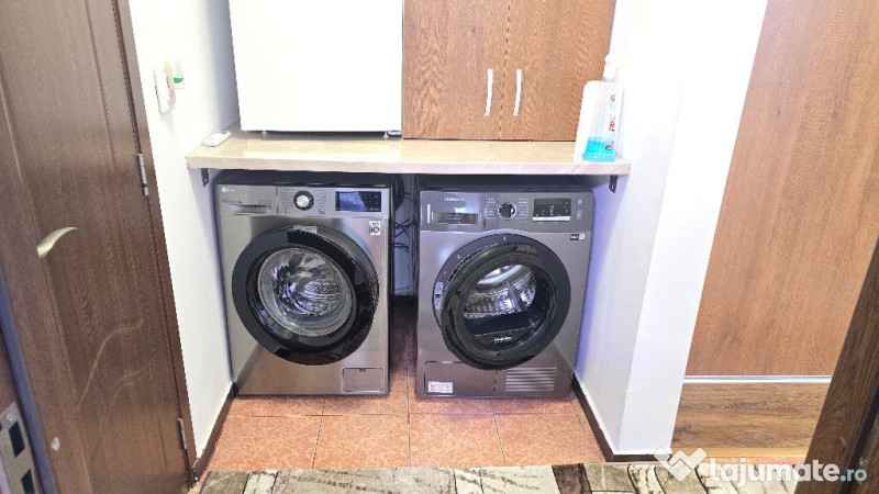 Inchiriez apartament 3 camere decomandat in Deva, zona I, Maniu 