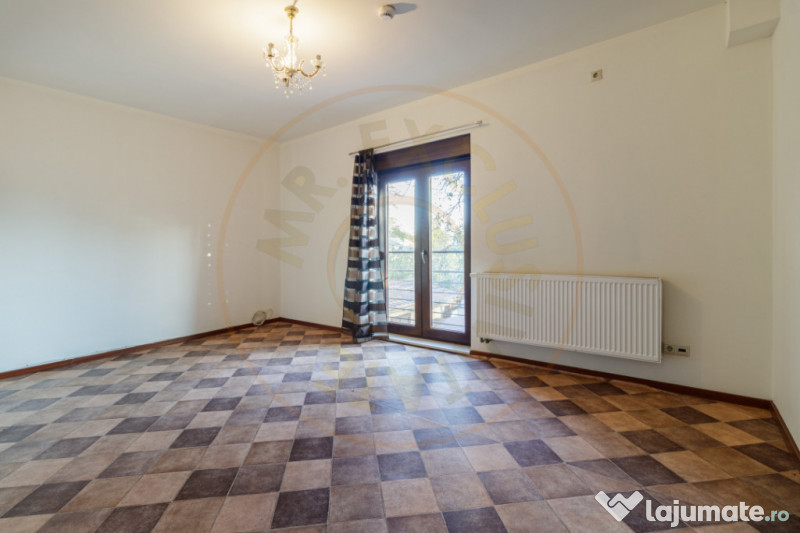 Apartament spațios în vilă – 217 mp utili, Tunari!