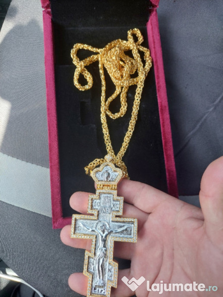 Cruci Pectorale din Argint masiv. lucrate manual. 