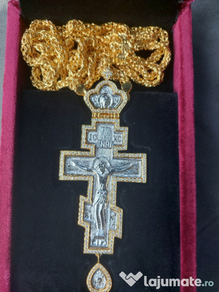 Cruci Pectorale din Argint masiv. lucrate manual. 