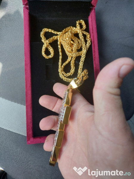 Cruci Pectorale din Argint masiv. lucrate manual. 