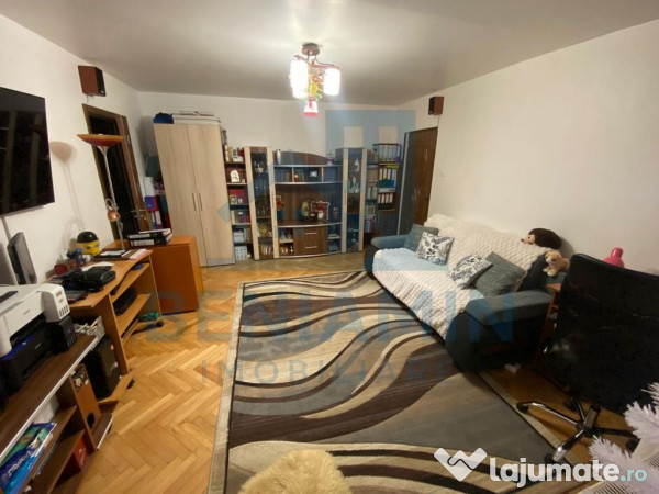 Apartament 3 camere semidecomandat, parter, Lapus, centra... 