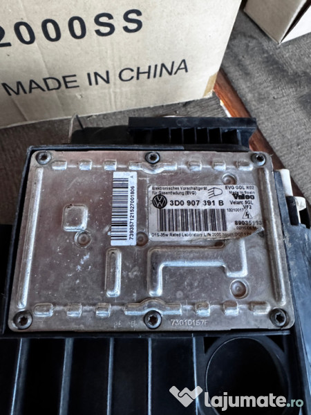 Far Dreapta xenon VW Passat b6 