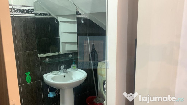 Apartament la casă, cu 3 camere mobilat/ utilat, 2 bai -... 