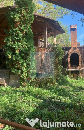 Apartament la casă, cu 3 camere mobilat/ utilat, 2 bai -... 