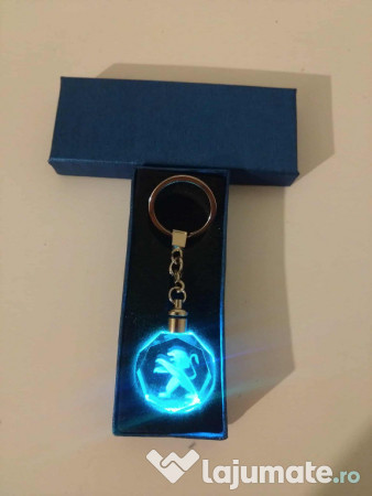 Breloc auto din cristal cu LED - Logo Peugeot 
