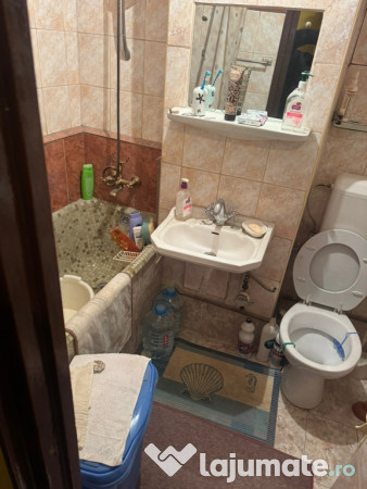 Apartament 2 camere Berceni, Straja 