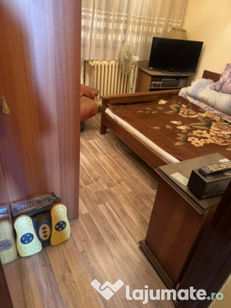 Apartament 2 camere Berceni, Straja 