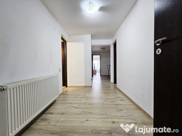 Casa mare pentru 2 familii|locatie buna