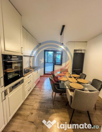 Inchiriez apartament central doua camere