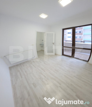 Apartament 77 mp utili – locuință sau cabinet medical,