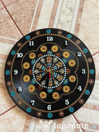 Ceas perete pictat