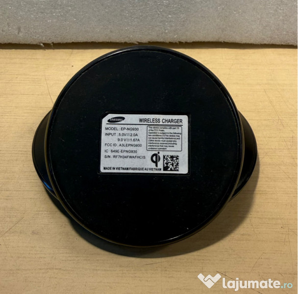 Samsung WIRELESS CHARGER nou