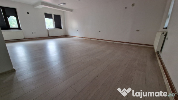 Spatiu zona Vlahută