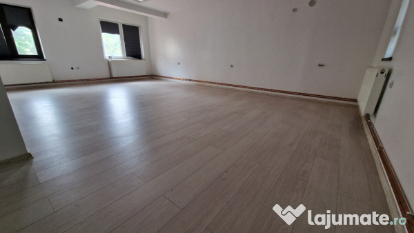 Spatiu zona Vlahută