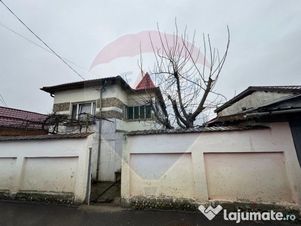 Casă / Vilă cu 5 camere de vânzare în zona Bariera Va...