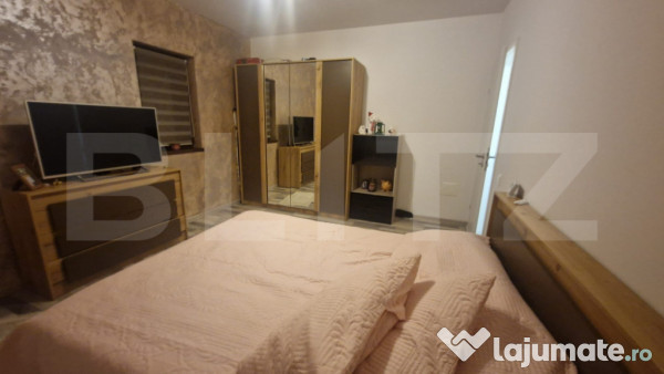 Apartament 2 camere ,58 mp utili, terasa mare, decomandat ,m 