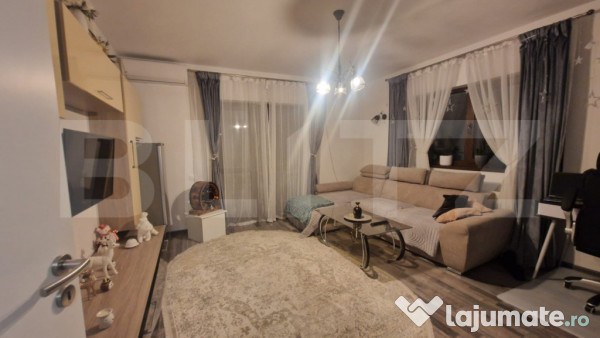 Apartament 2 camere ,58 mp utili, terasa mare, decomandat ,m 