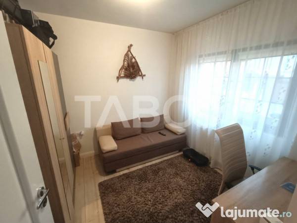 Casa moderna 5 camere piscina si curte de 464 mp de vanzare 