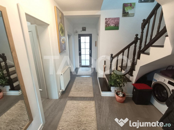 Casa moderna 5 camere piscina si curte de 464 mp de vanzare 